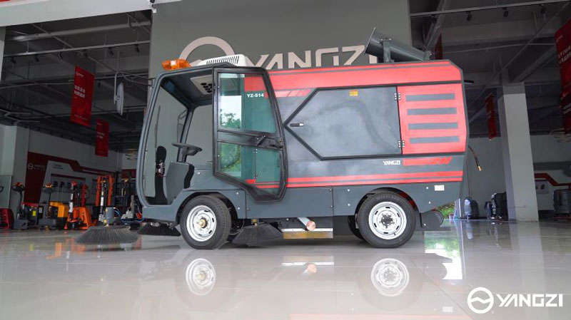 清掃車(chē)的清潔效率和人體工程學(xué) 清掃車(chē)的清潔效率和人體工程學(xué)