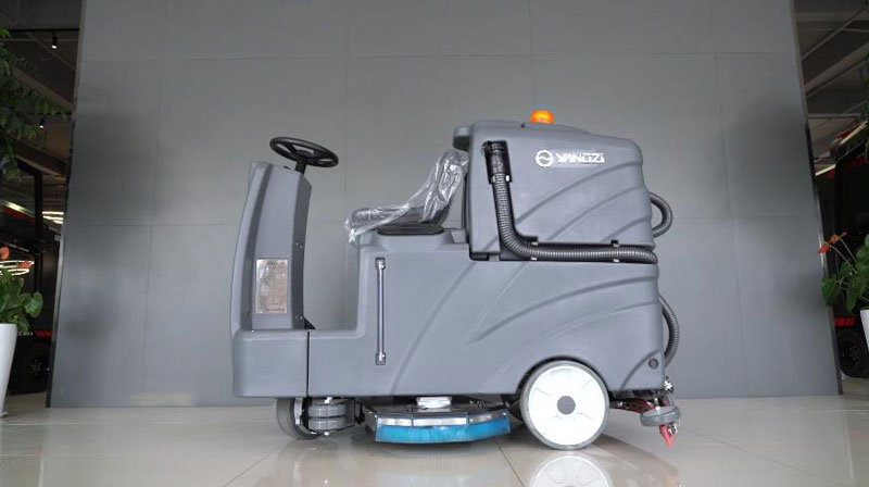 洗地機(jī)好用嗎 洗地機(jī)好用嗎