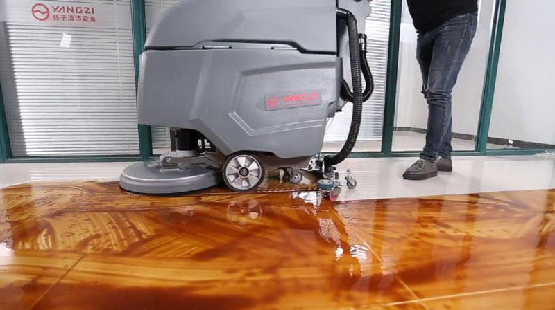 突破傳統(tǒng),油污清潔|洗吸一體機(jī),讓您清潔更愜意 突破傳統(tǒng),油污清潔|洗吸一體機(jī),讓您清潔更愜意