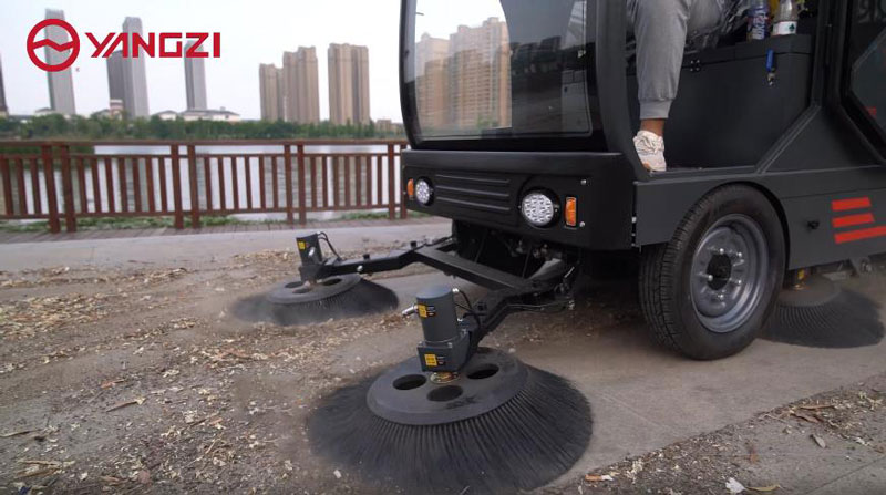 為什么要使用工業掃地車 為什么要使用工業掃地車