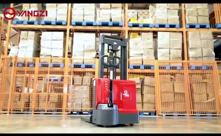 誤區(qū) 5 – 電動(dòng)叉車(chē)技術(shù)太新且未經(jīng)檢驗(yàn) 誤區(qū) 5 – 電動(dòng)叉車(chē)技術(shù)太新且未經(jīng)檢驗(yàn)