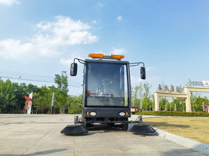 揚子掃地機對比人工優(yōu)勢有哪些 揚子掃地機對比人工優(yōu)勢有哪些